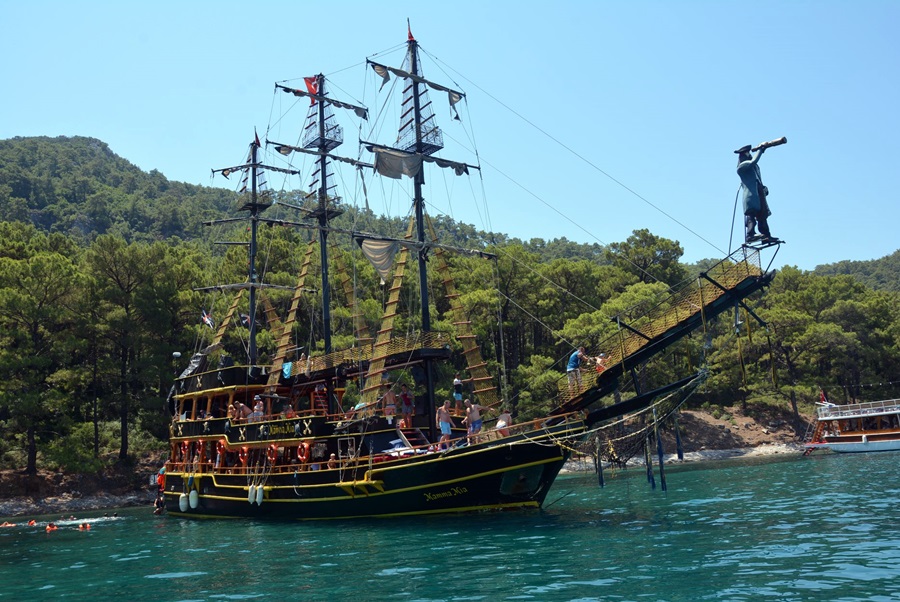 Marmaris Pirate Ship Boat Trip